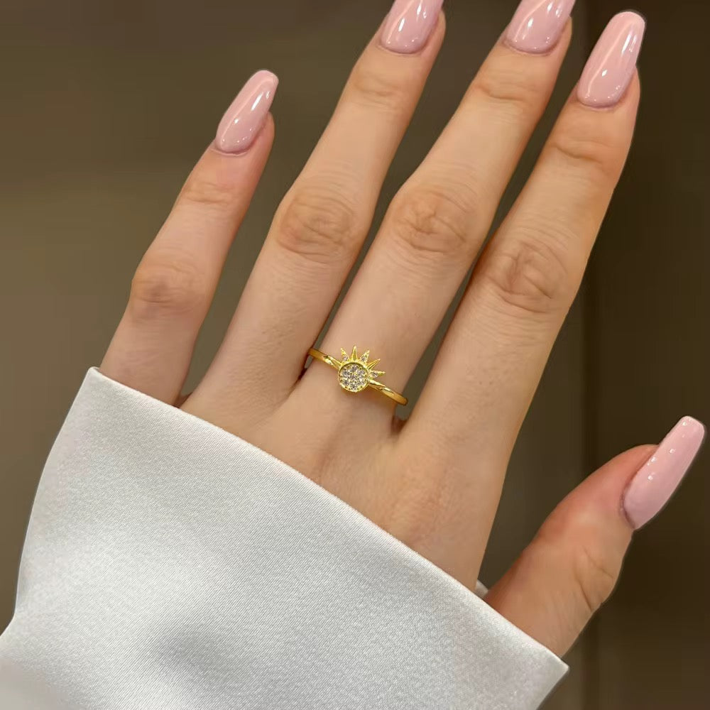 Dazzling Sun & Moon Friend Ring Set
