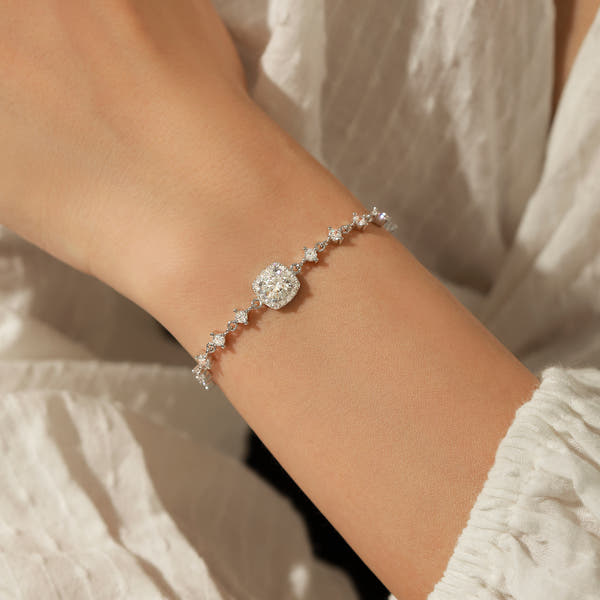 Luminous Love Bracelet